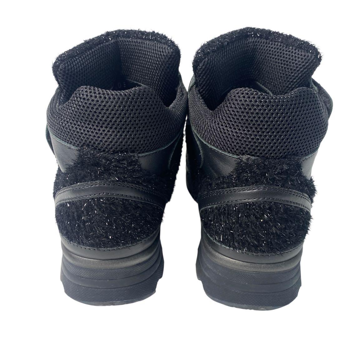 Chanel High-Top Sneakers Omnibus 35 — view 6