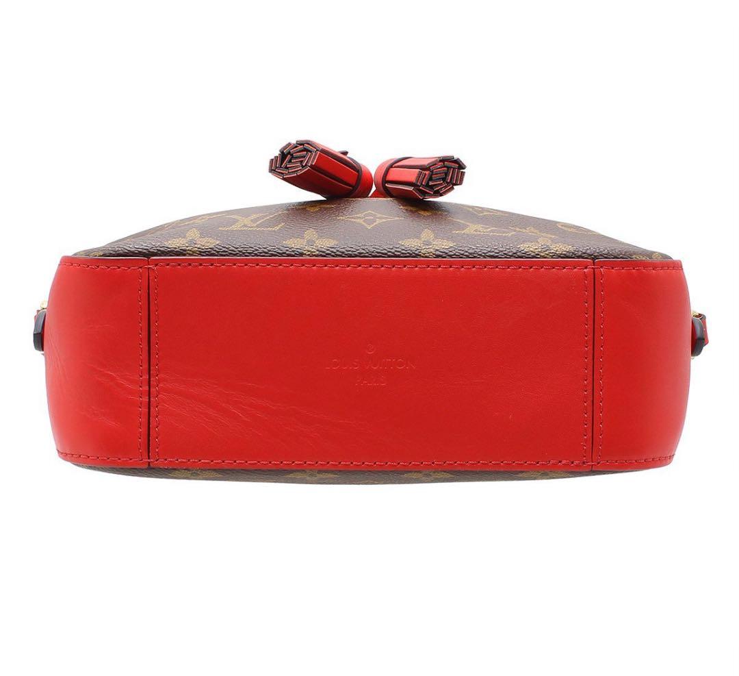 Louis Vuitton Monogram Saintonge Shoulder Bag