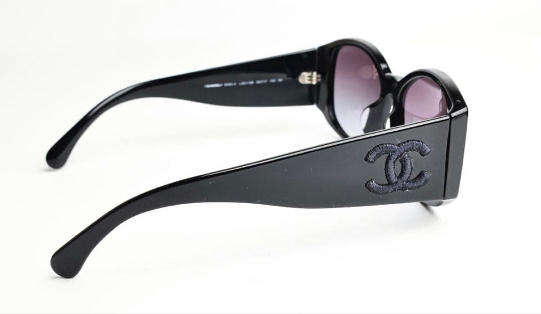 Chanel CC Logo Sunglasses Eyewear — view 3