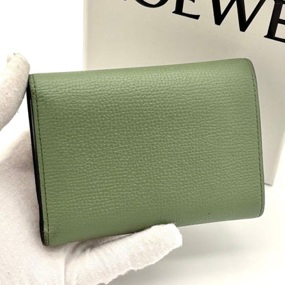 Loewe Wallet Trifold Anagram Green — view 2