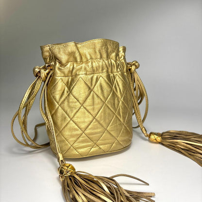 Chanel Super Drawstring Chain Shoulder Bag Lambskin Gold — view 3