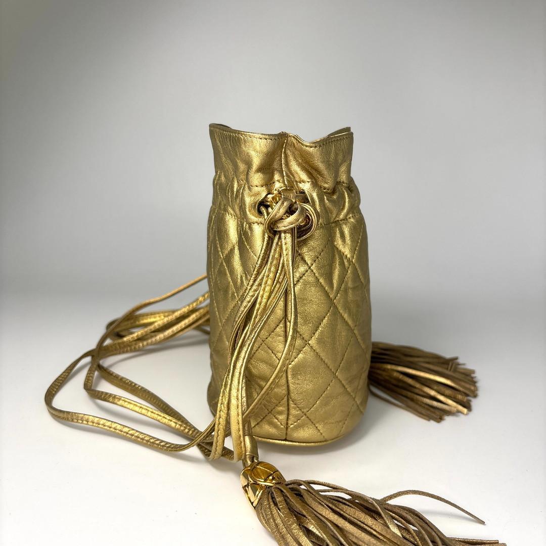 Chanel Super Drawstring Chain Shoulder Bag Lambskin Gold — view 4