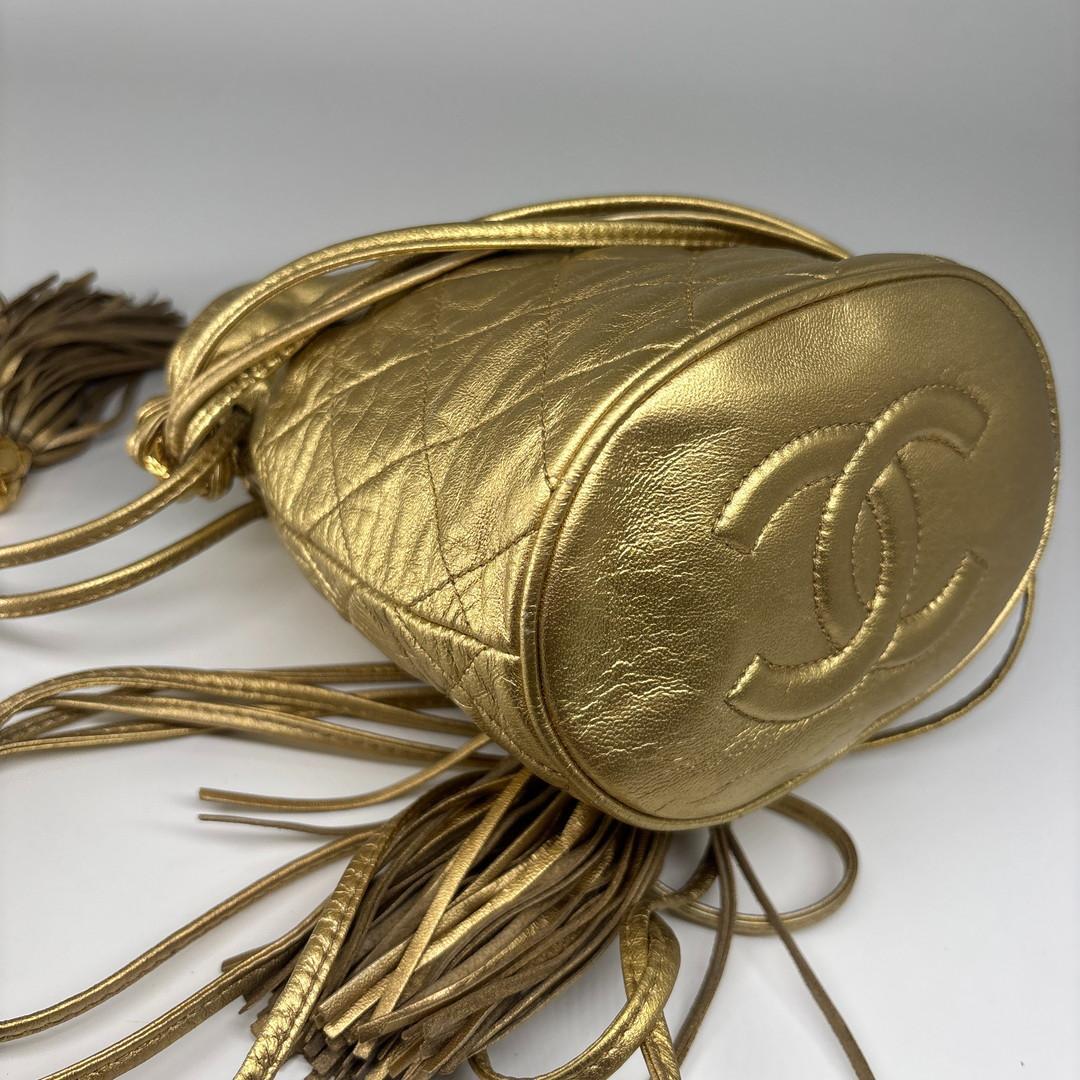 Chanel Super Drawstring Chain Shoulder Bag Lambskin Gold — view 9