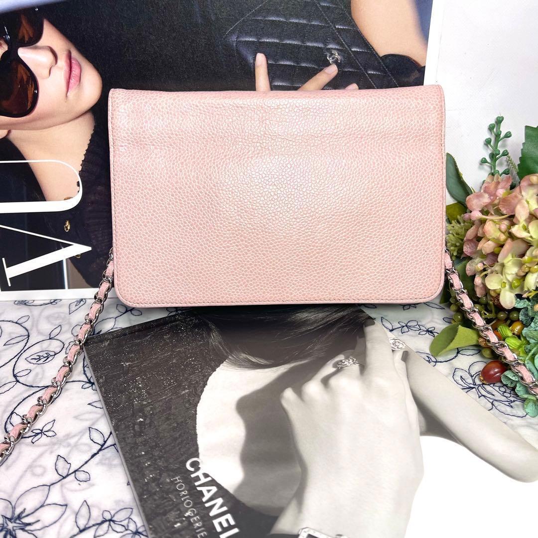 Chanel Chain Wallet Jumbo CC Logo — view 3