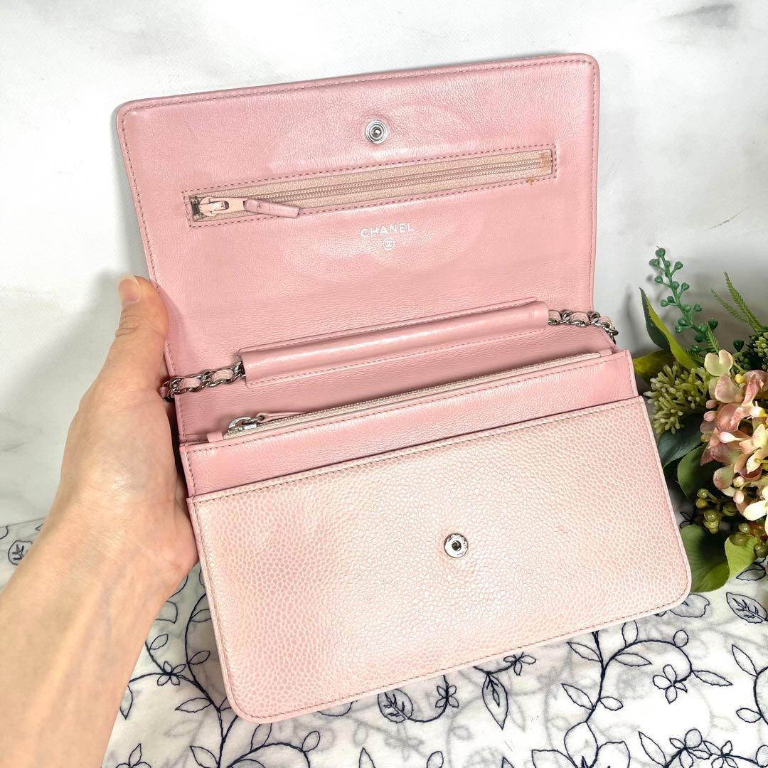 Chanel Chain Wallet Jumbo CC Logo — view 9