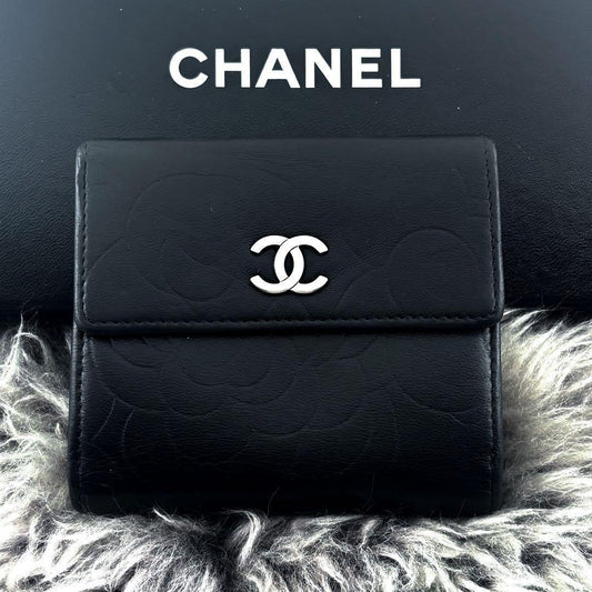 Chanel Wallet Camellia Hook Bifold