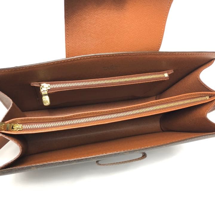 Louis Vuitton Monogram Shoulder Bag Clousel