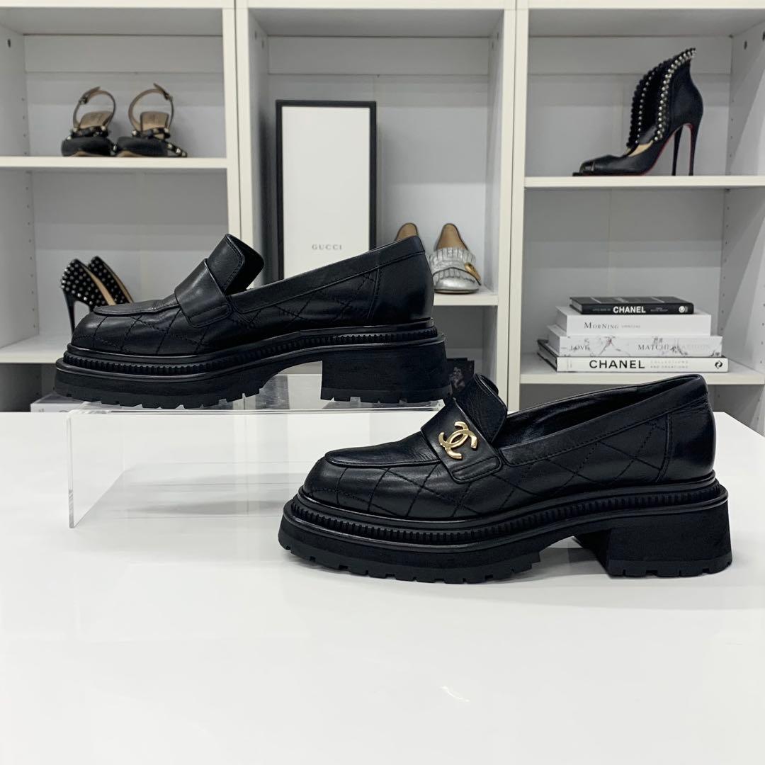 Chanel Quilted CC Logo Leather Platform Loafers Black — view 2