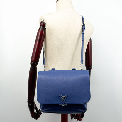 Louis Vuitton Volta Capucines Taurillon Handbag 2-Way — view 5