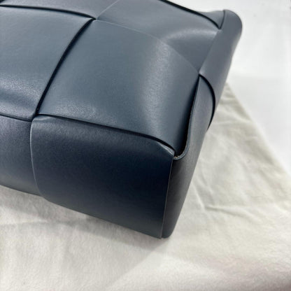 Bottega Veneta Intrecciato Arcotote Large Tote — view 8