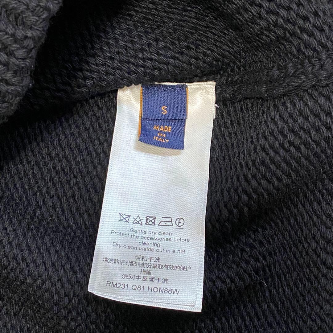 Tagged Louis Vuitton Embroidered Knit Beads