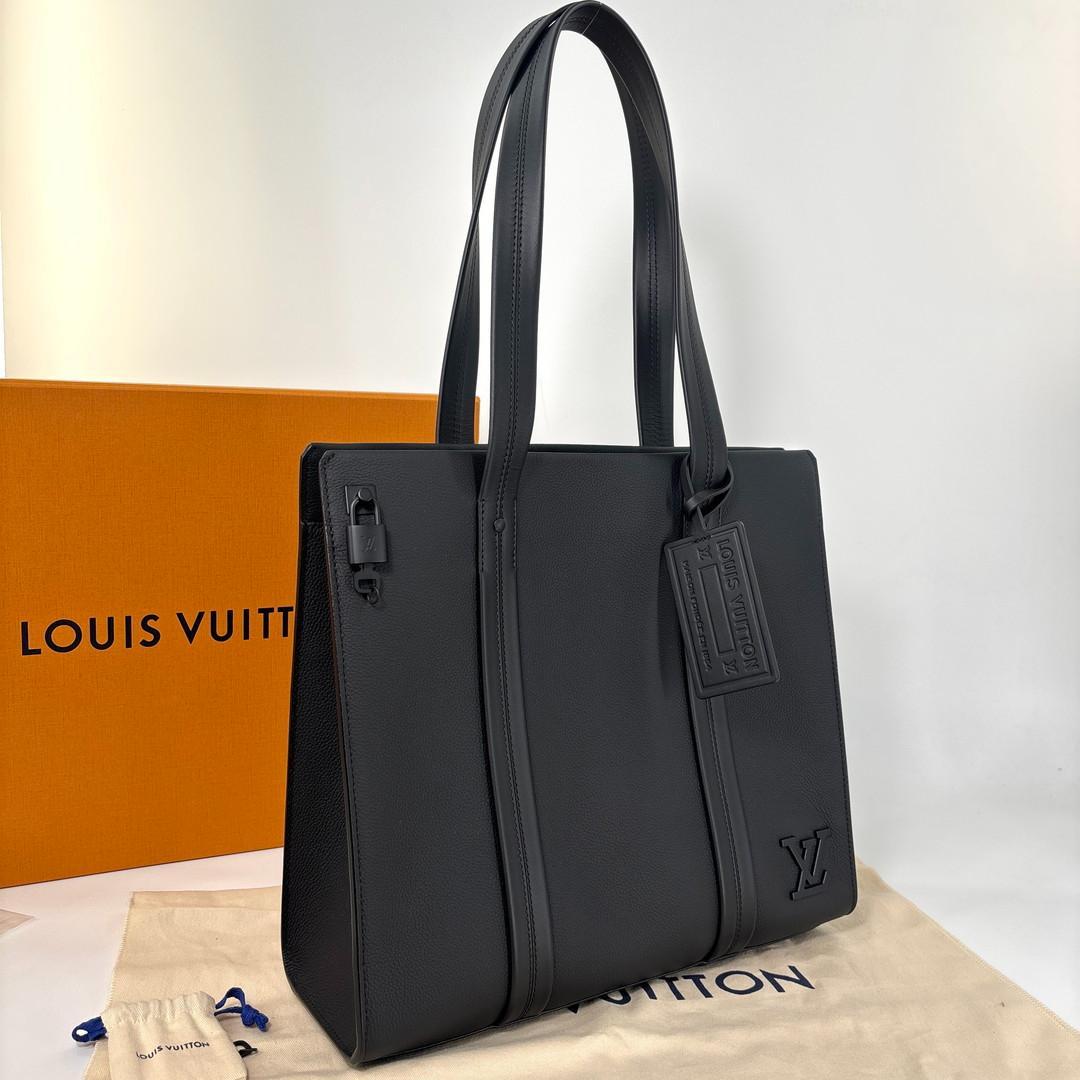 Louis Vuitton LV Aerogram Takeoff Tote Bag Black — view 3