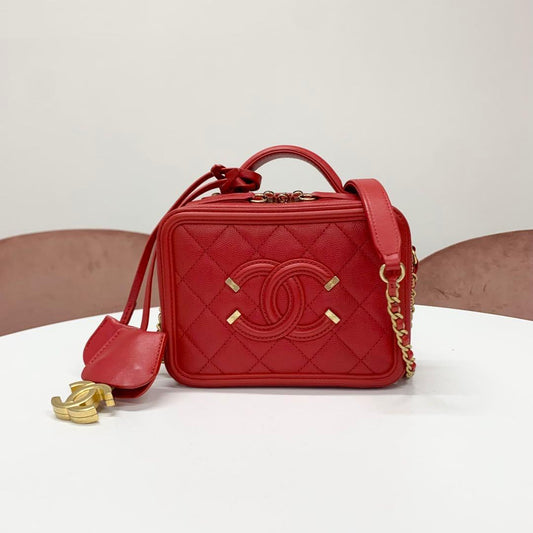 Chanel CC Filigree Quilted Shoulder Bag Caviar Leather
