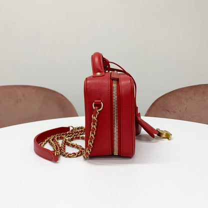 Chanel CC Filigree Quilted Shoulder Bag Caviar Leather — view 2