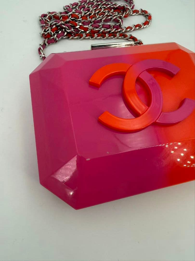 Chanel Acrylic Bicolor Flap Bag Pink — view 2