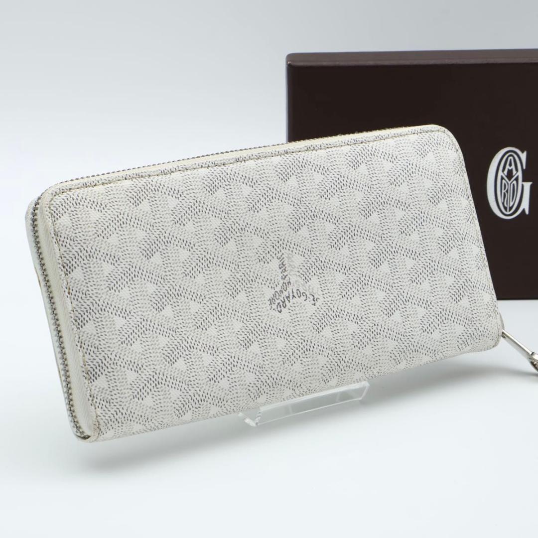 Goyard Matignon GM Wallet Herringbone White — view 2