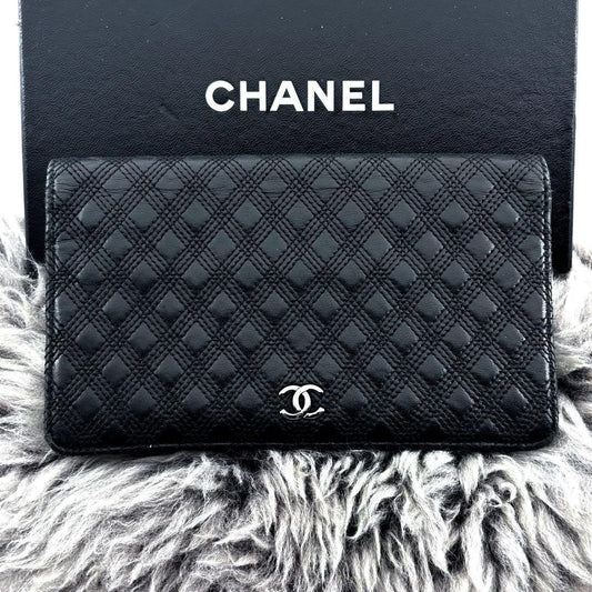 Chanel Wallet Bicolor Diamond Stitch