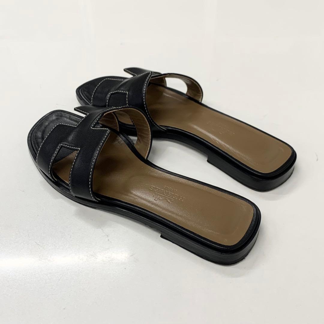 Hermes Oran Leather Sandals Black — view 4