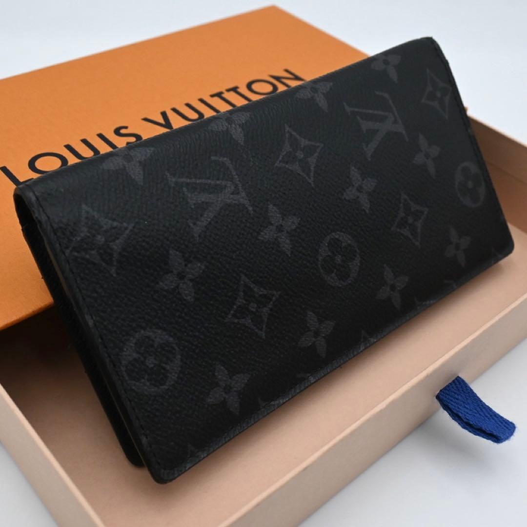 Louis Vuitton Eclipse Portefeuille Brazza Wallet Black