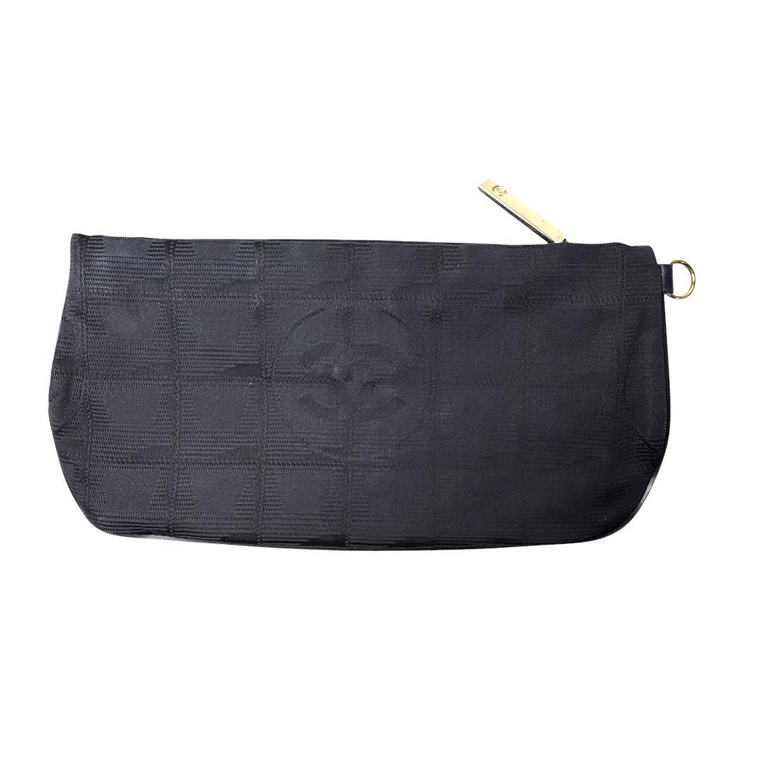 Chanel New Travel Line Pouch Black — view 2