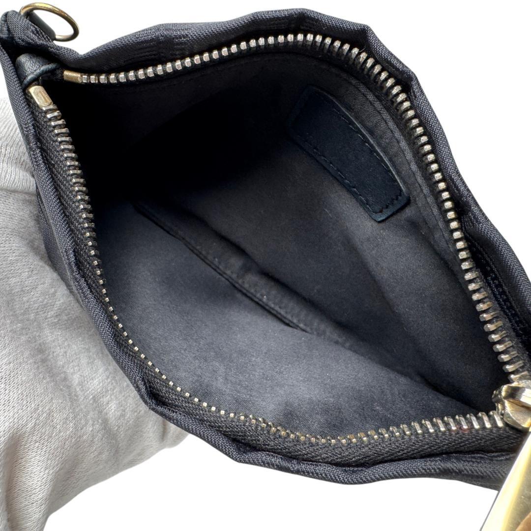 Chanel New Travel Line Pouch Black — view 6