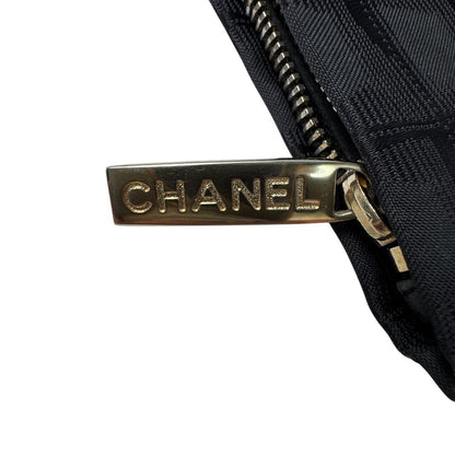 Chanel New Travel Line Pouch Black — view 8