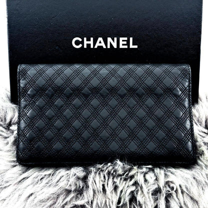 Chanel Wallet Bicolor Diamond Stitch — view 2