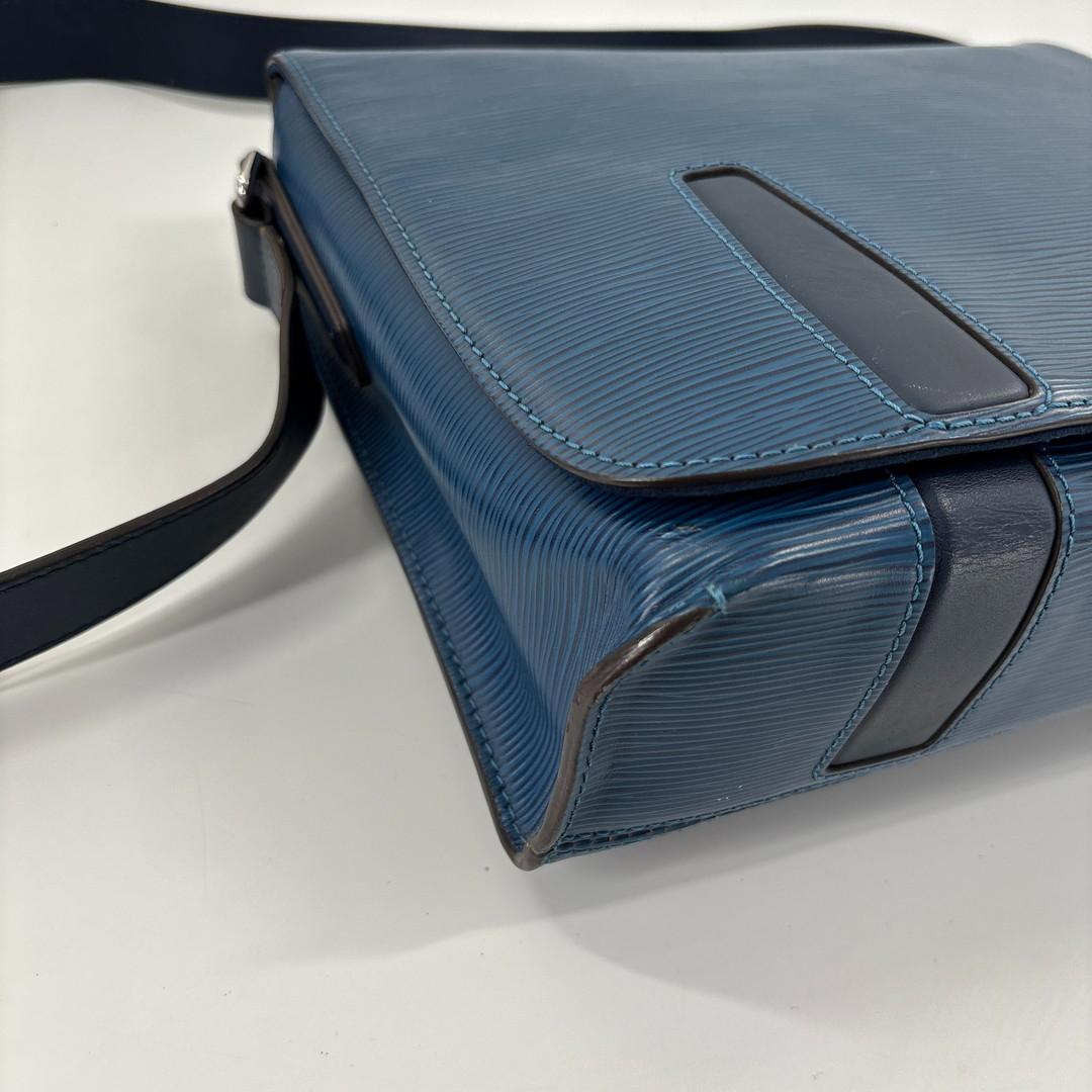 Louis Vuitton Super Epi Harrington Messenger PM Shoulder — view 6