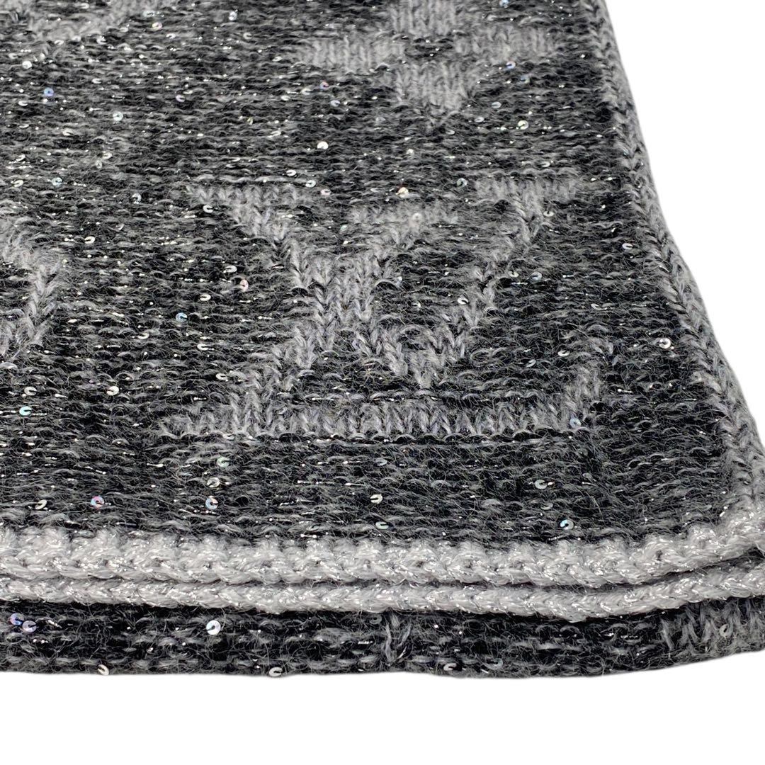 Louis Vuitton Echarpe Monogram Scarf Sequins