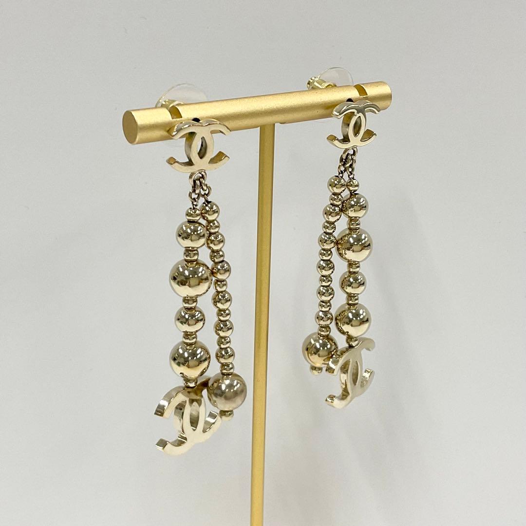 Chanel Earrings Cocomark Ball Gold