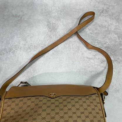 Gucci GG Shoulder Bag Brown Beige Logo Leather — view 4