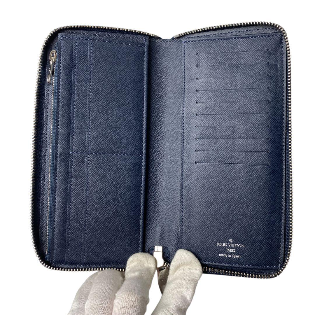 Louis Vuitton Taiga Zippy Wallet Vertical Long Wallet