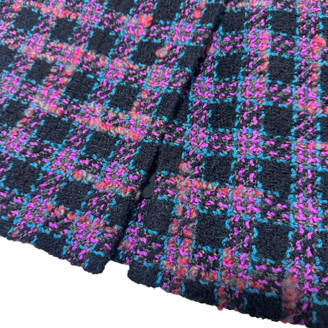 Chanel CC Logo Button Tweed Skirt 36 — view 7