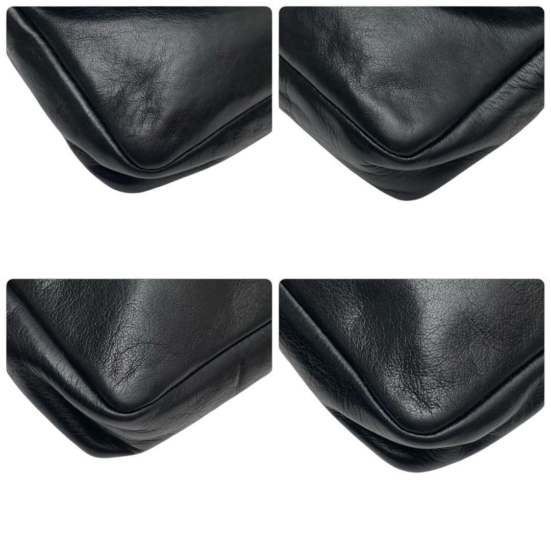 Chanel Lambskin CC Logo Waist Belt Bag Black — view 6