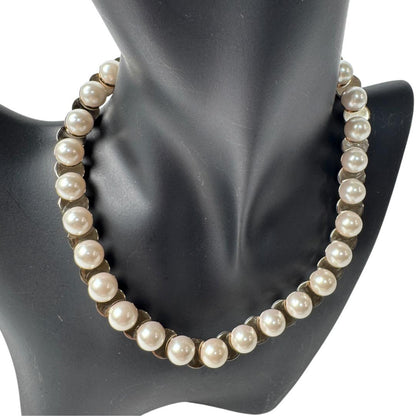 Gucci Interlocking G Faux Pearl Necklace Choker