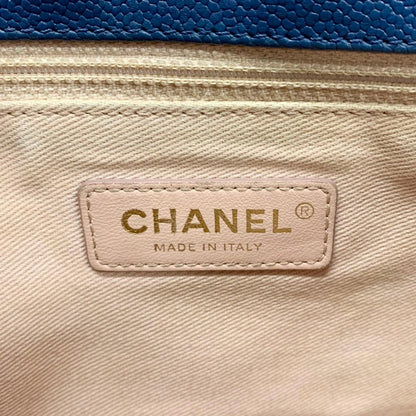 Chanel Half CC Logo Quilted Caviar Leather Shoulder Bag — view 8
