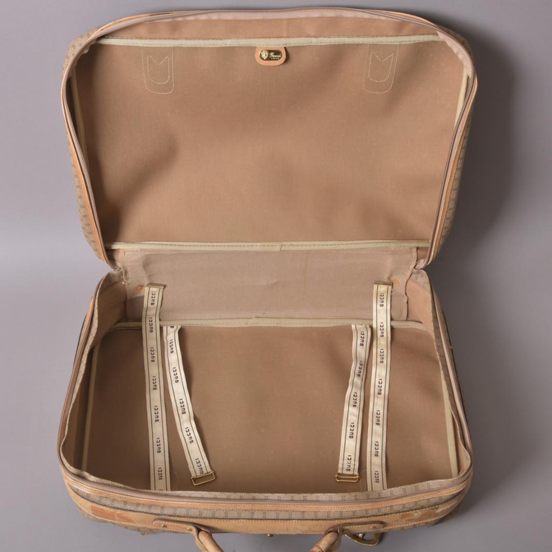 Gucci Vintage Micro GG Boston Bag Beige