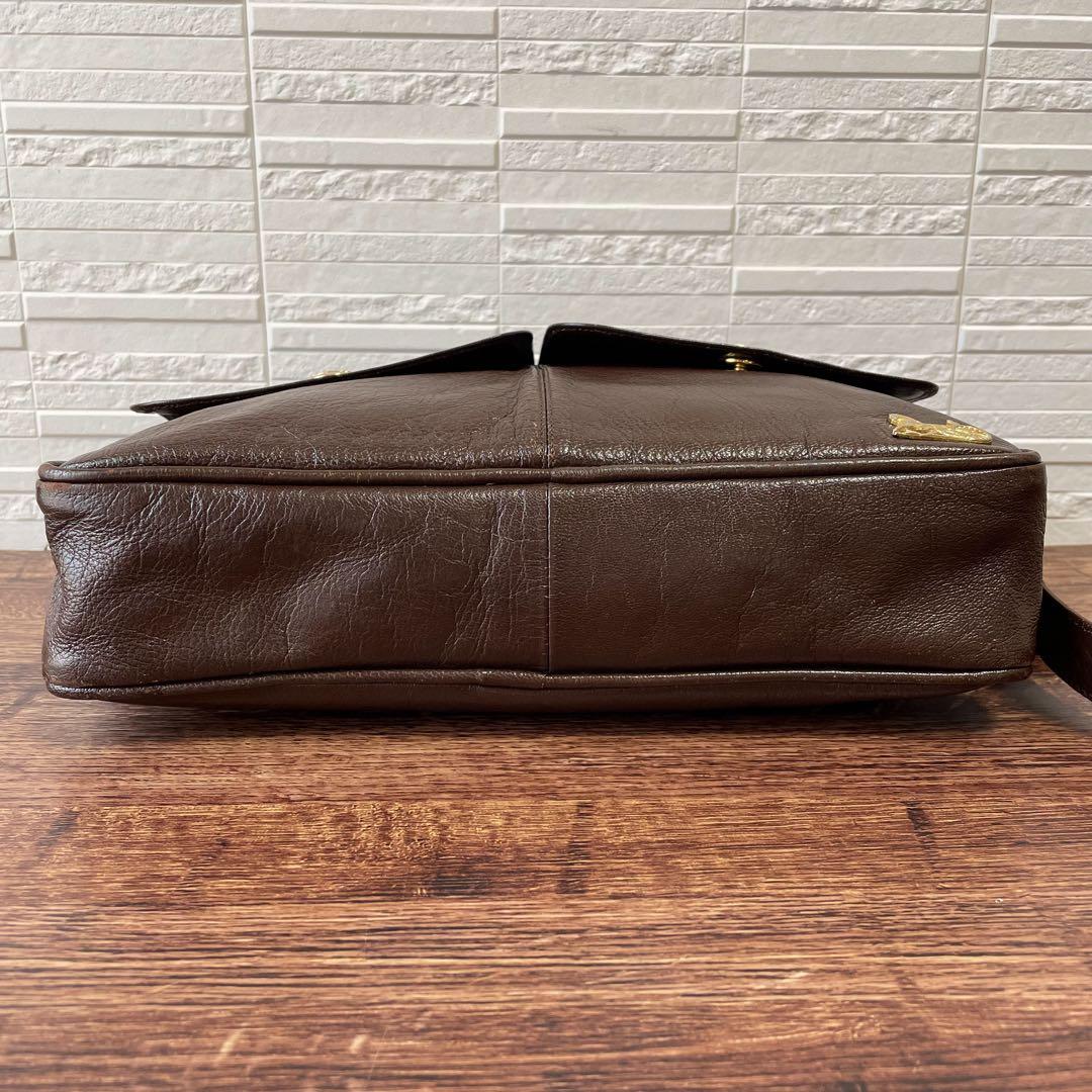 Celine Leather Carriage Logo Gold Shoulder Bag Brown — view 5