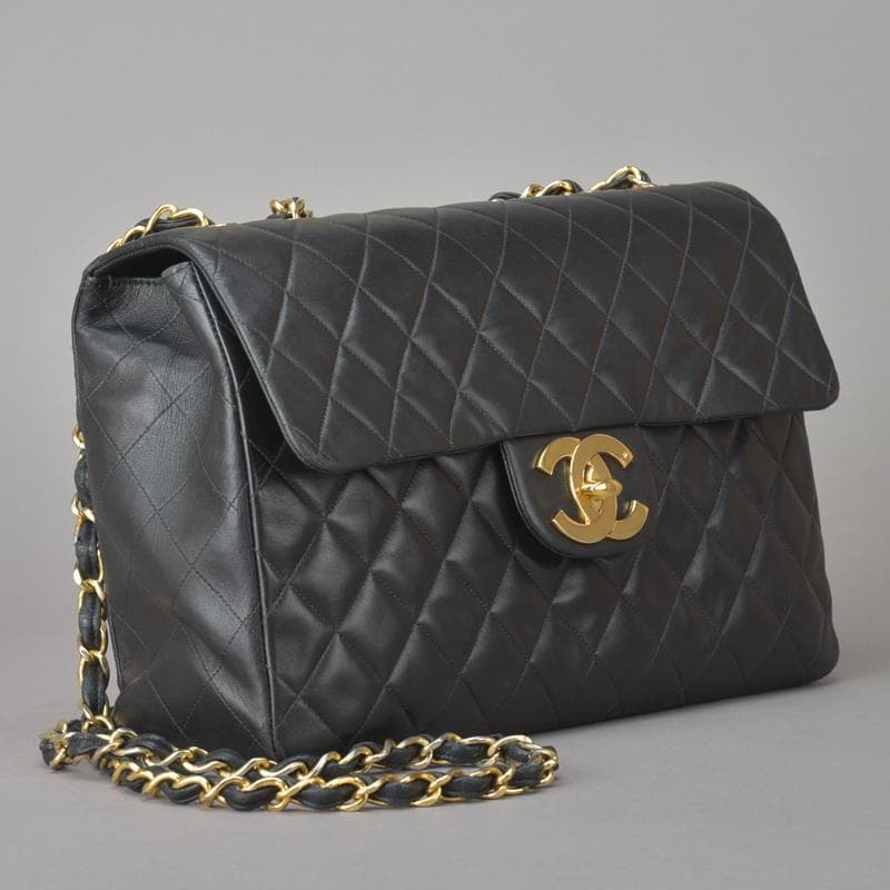Chanel◇ Chanel Deka Matelasse 34 Chain Shoulder Bag Black