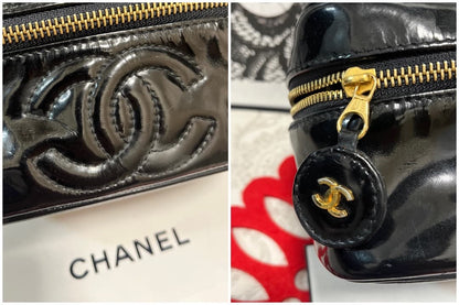 Chanel Vanity Handbag Black — view 2