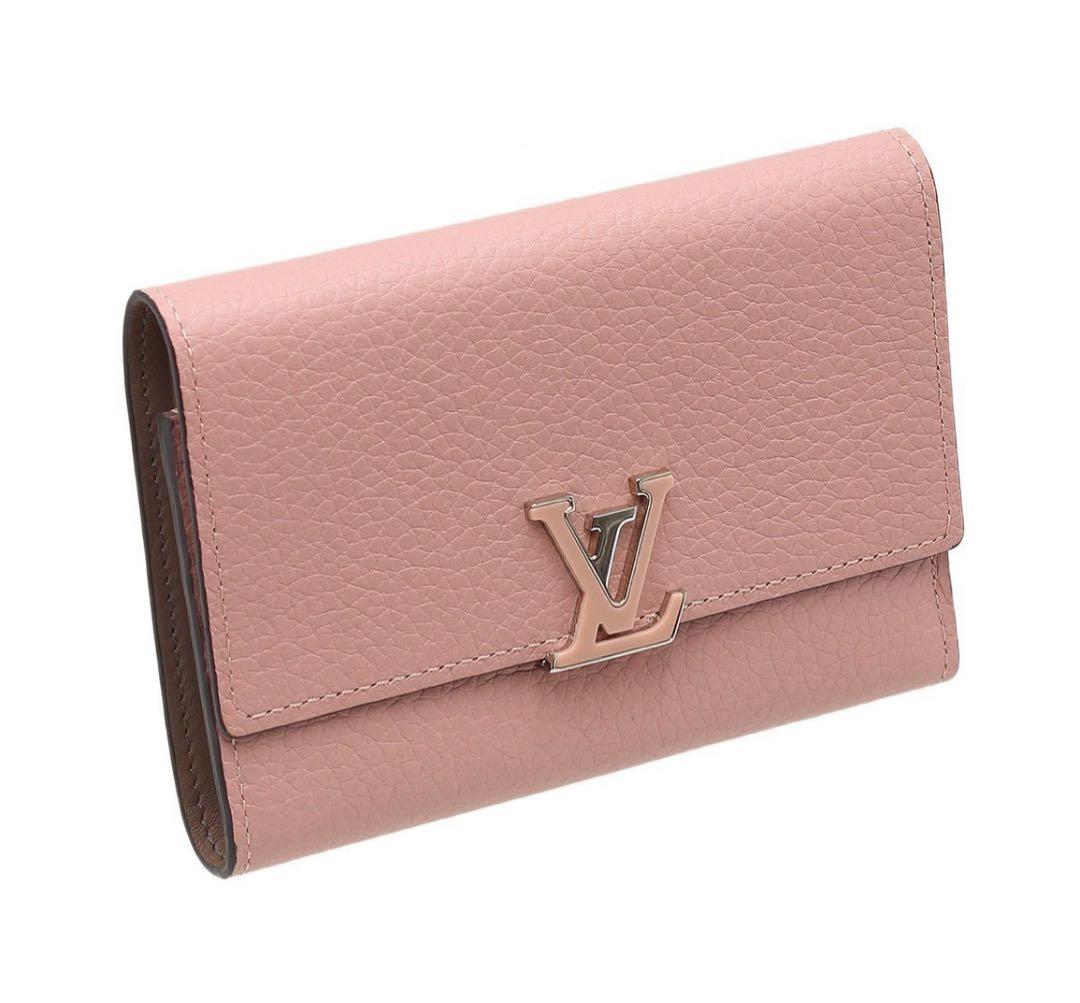 Ultra Louis Vuitton Portefeuille Capucines Trifold Wallet