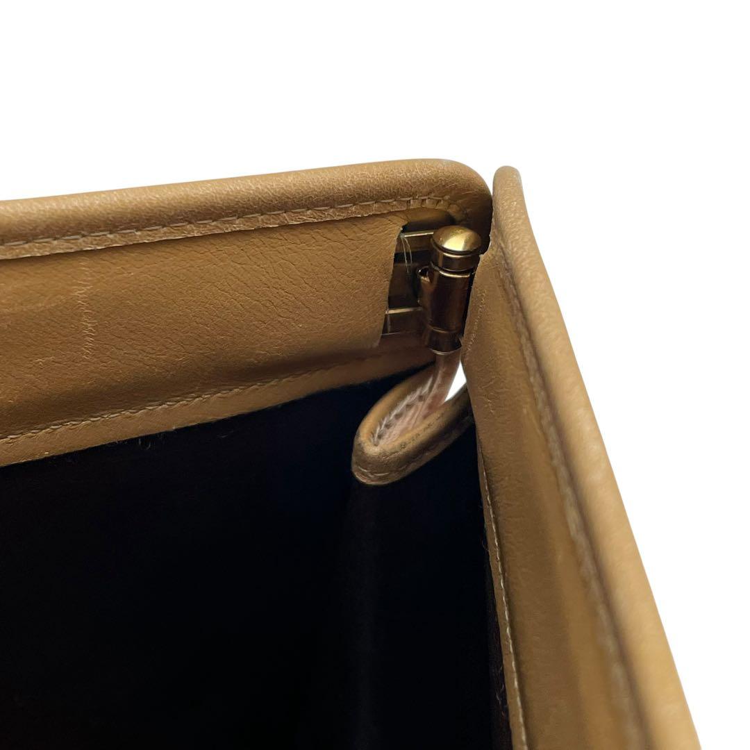 Chanel Lambskin Quilted CC Logo Clutch Beige — view 7