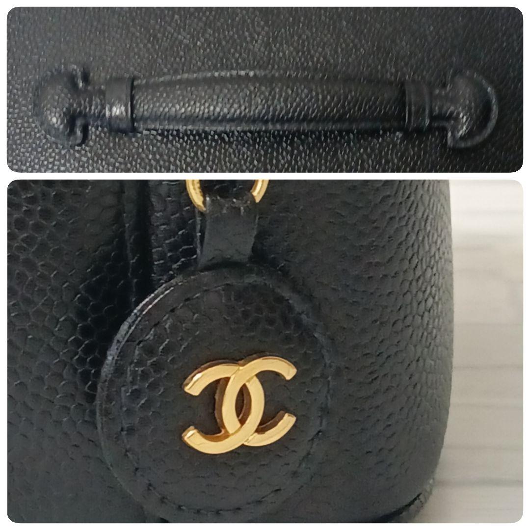 Chanel Vanity Caviar Leather Pouch Black Gold — view 7