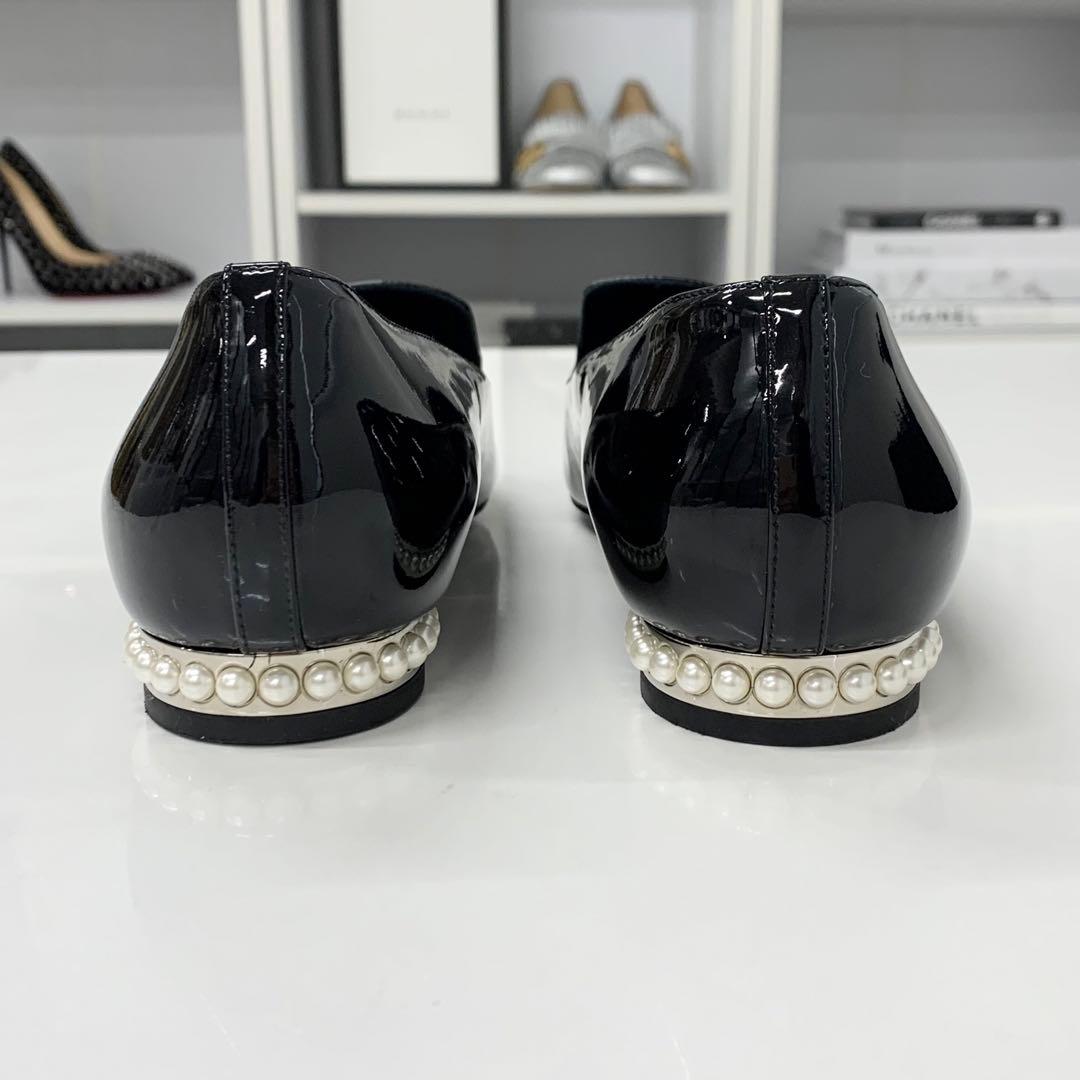Chanel CC Logo Patent Pearl Opera Shoes Loafers Black — view 5