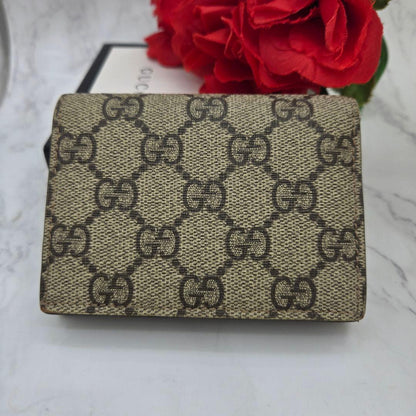 Gucci Fold Wallet Heart GG Supreme Red — view 2