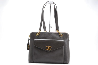 Chanel Turnlock Shoulder Bag Caviar Leather — view 3