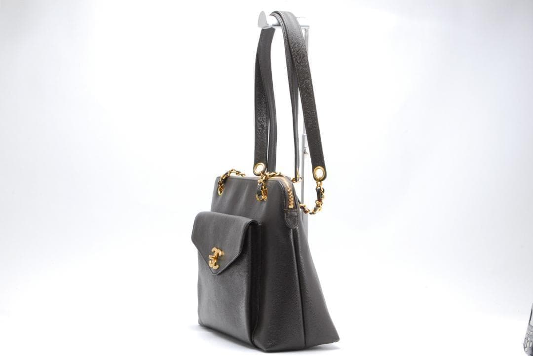Chanel Turnlock Shoulder Bag Caviar Leather — view 4