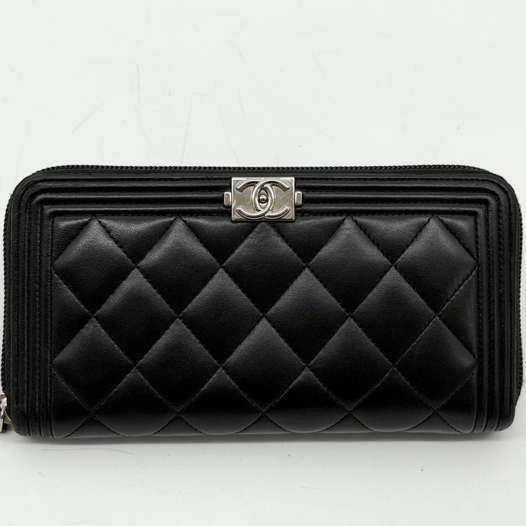 Chanel Boy Zip Around Wallet Black CC Logo — view 2