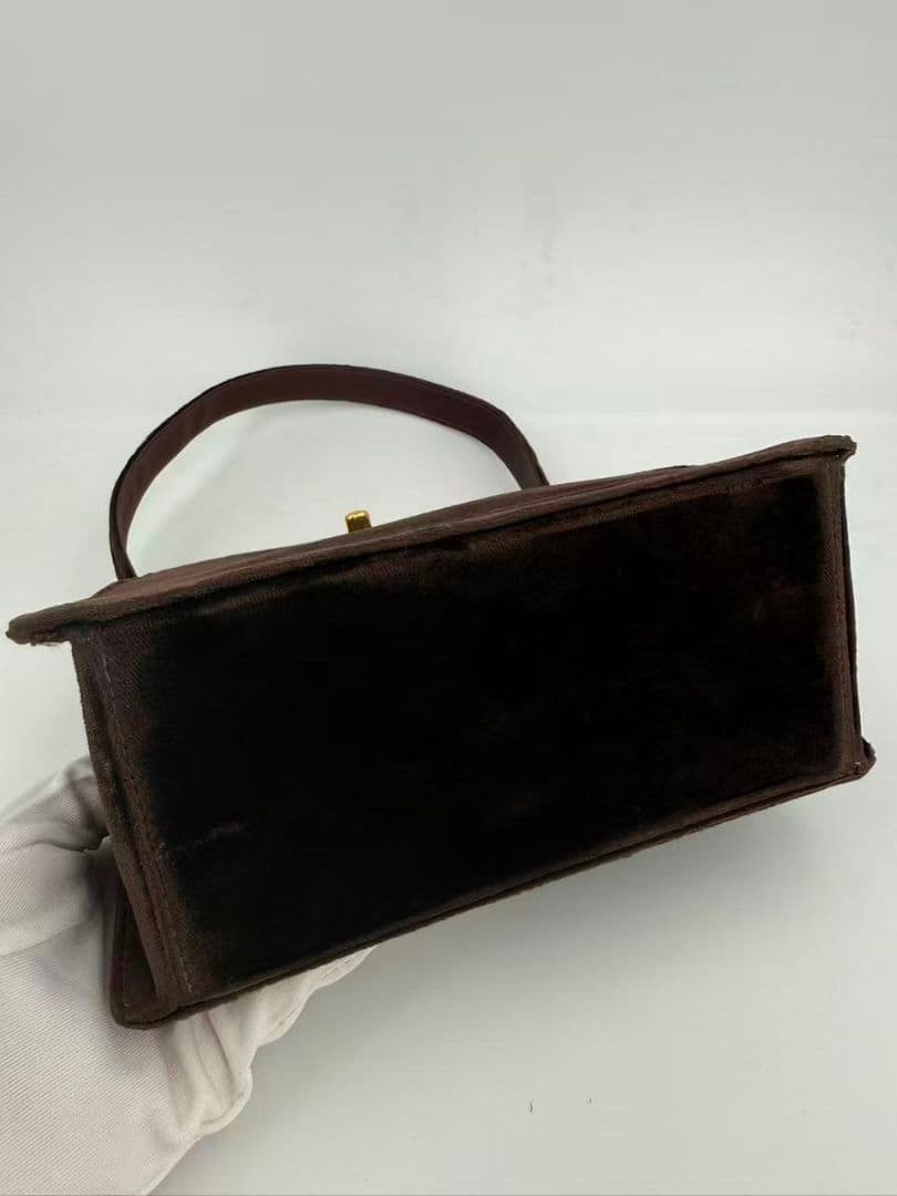 Chanel Velvet Handbag Brown — view 3