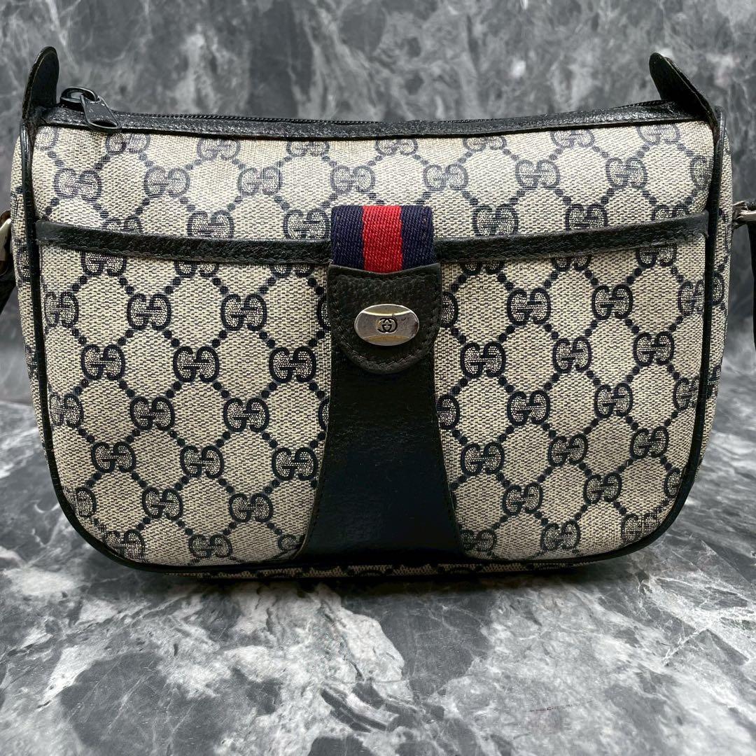 Gucci GG Sherry Line Shoulder Bag Navy Logo — view 2